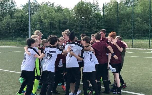 18698254_1406184109419660_6120886381234072802_n