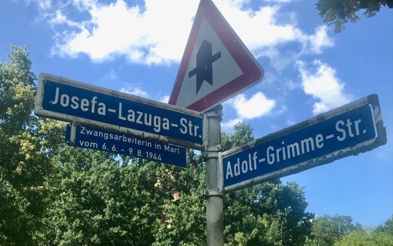 Lazuga