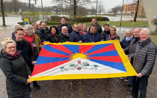 Marl-zeigt-Flagge-für-Tibet_2020-03-11