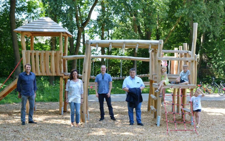 Eroeffnung_Spielplatz_Melissenweg_1