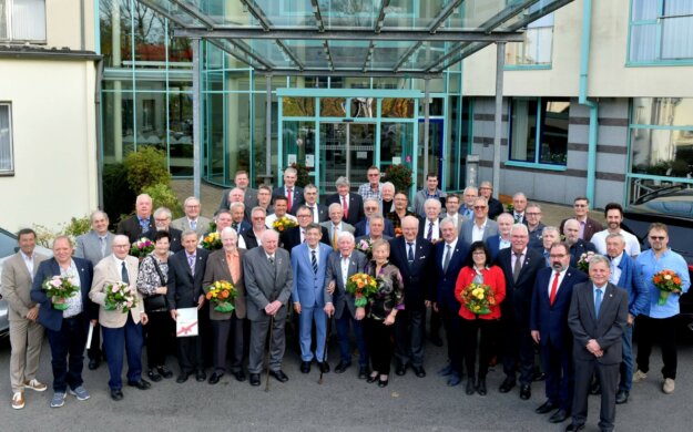 Foto-GS_389597_04 Angestelltenortsgruppe Jubilare