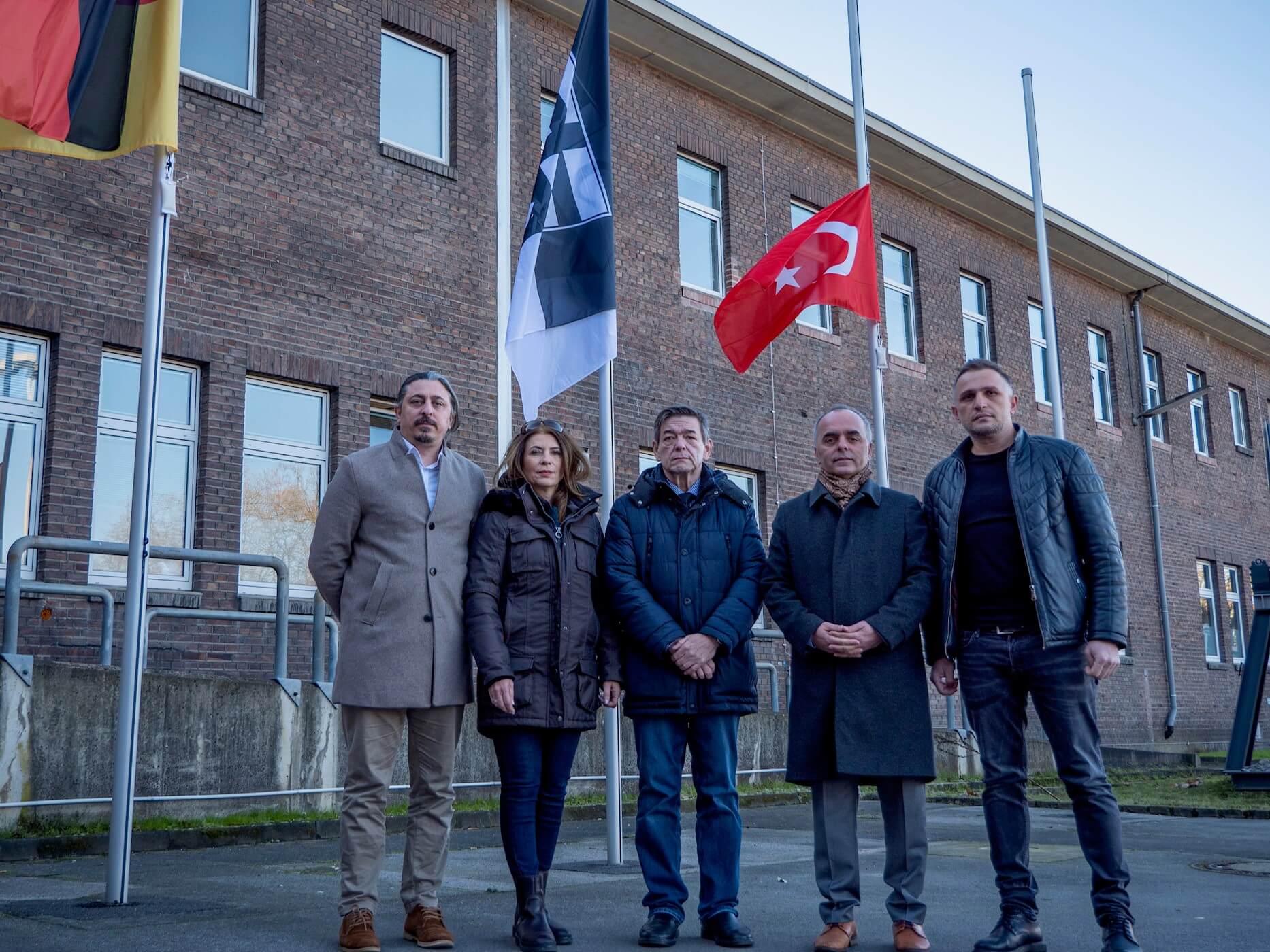 trauerbeflaggung-türkei-syrien-erdbeben05