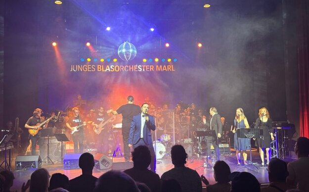 374516453_6700452823326069_3314841491761434878_n